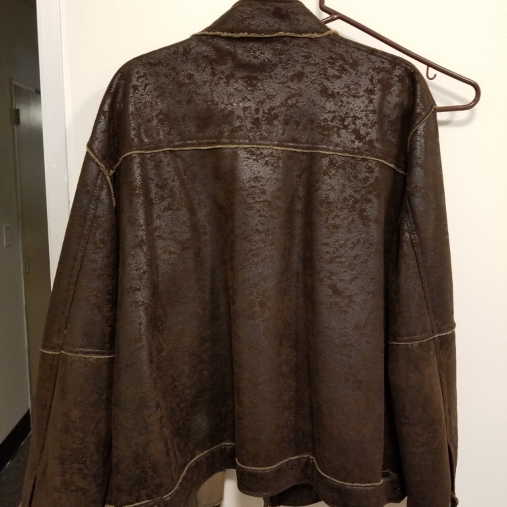 Jacket - Picture 2 of 3